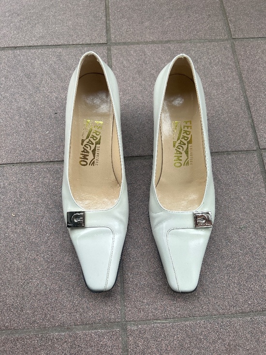 Salvatore Ferragamo Shoes - Salvatore Ferragamo Off-White Leather Square Toe Gancini Buckle Pumps Size 7.5 B